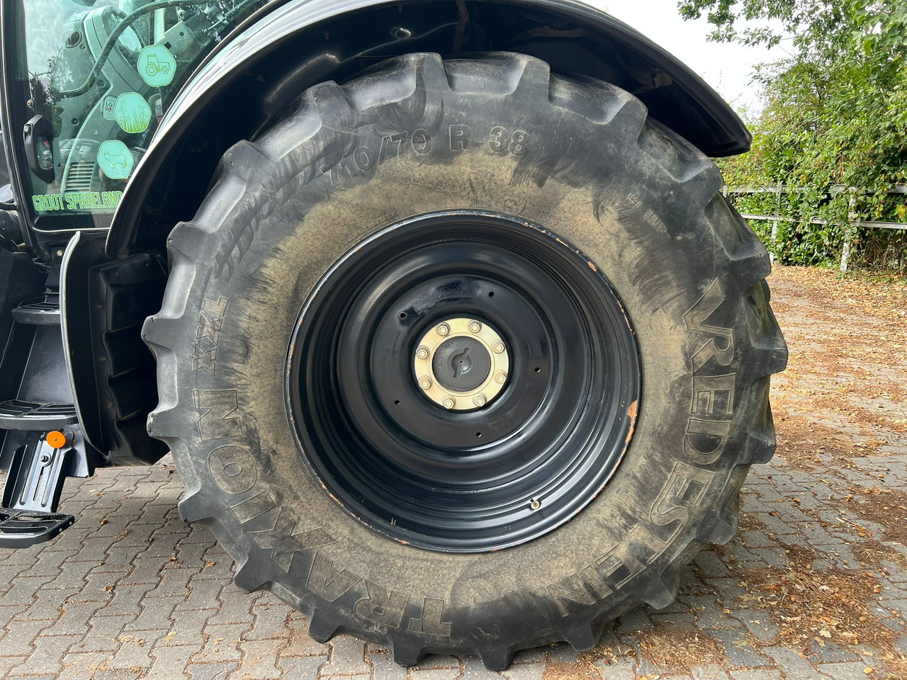 Tracteur agricole Valtra T174 Versu
