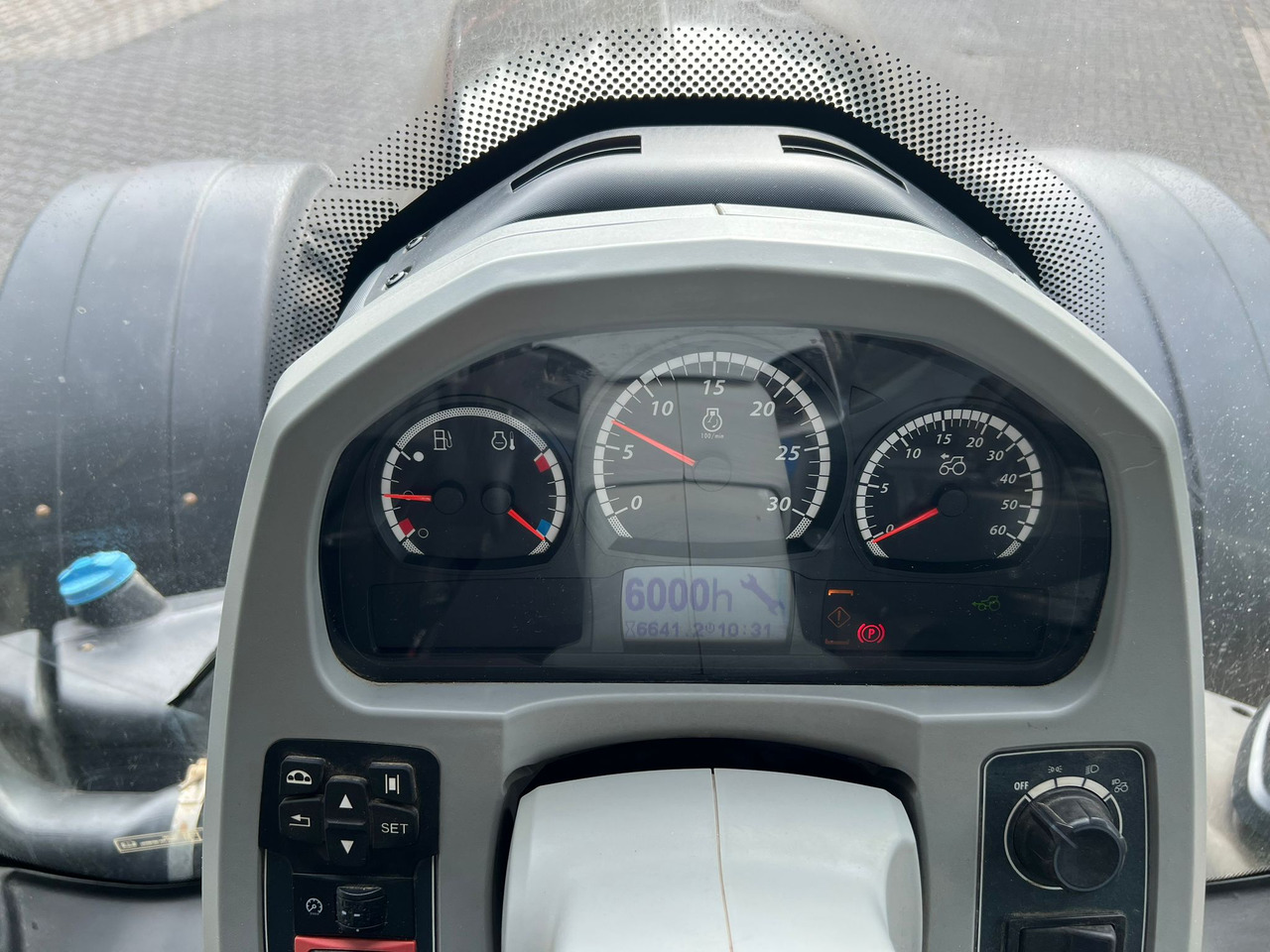 Tracteur agricole Valtra T174 Versu