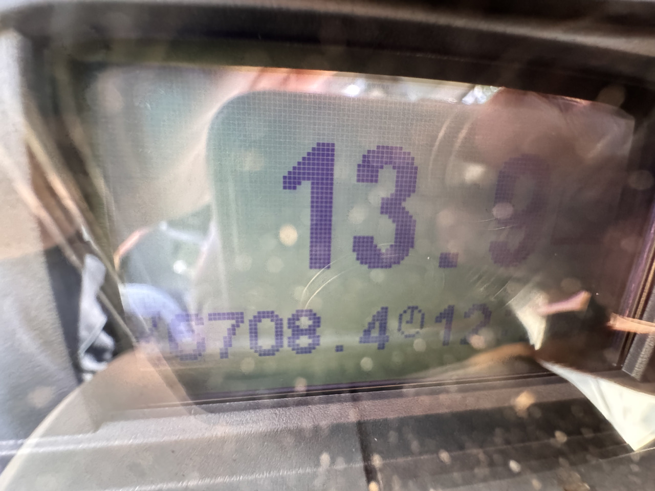 Tracteur agricole Valtra T214 Direct