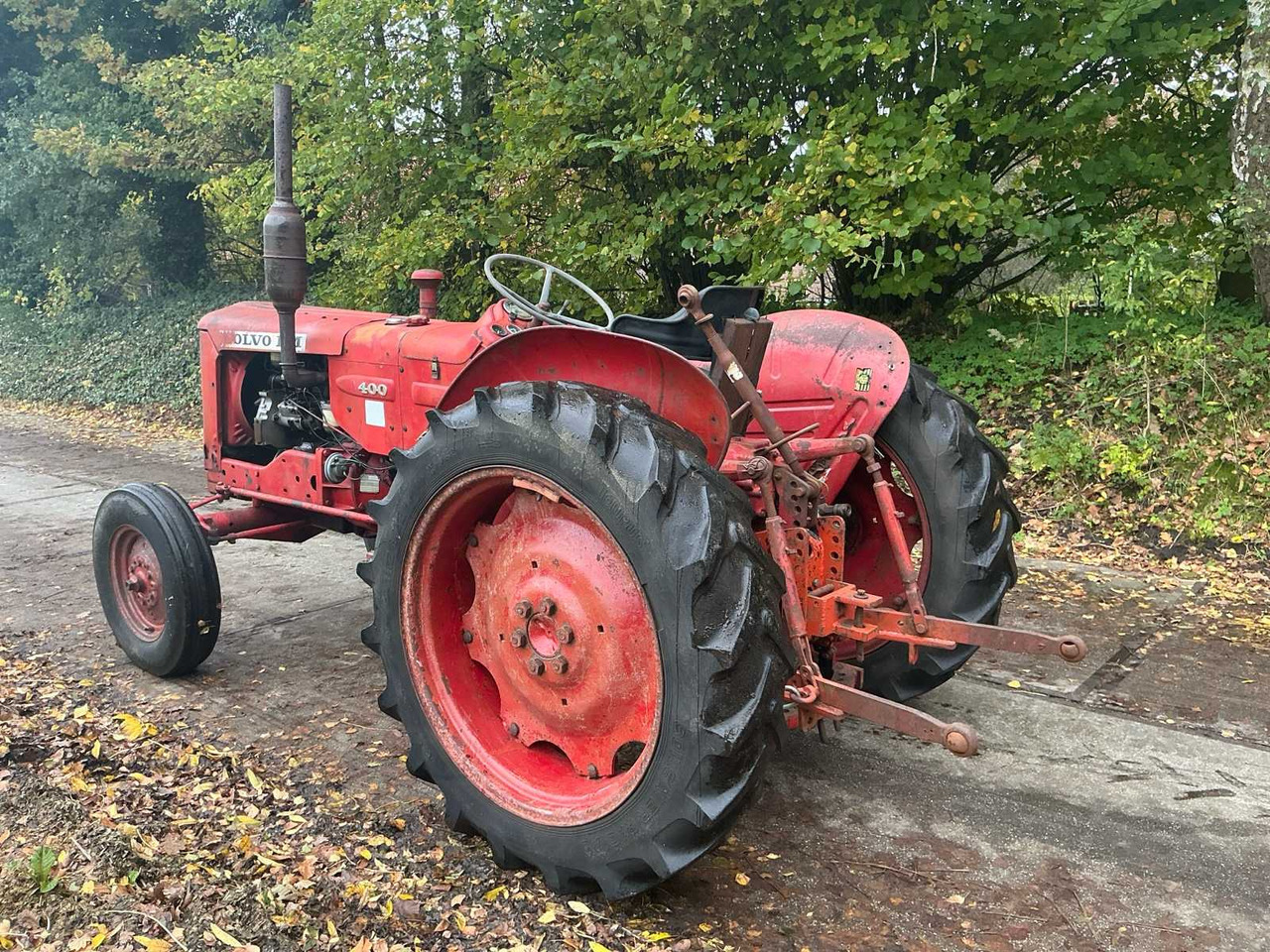Tracteur agricole Volvo BM400
