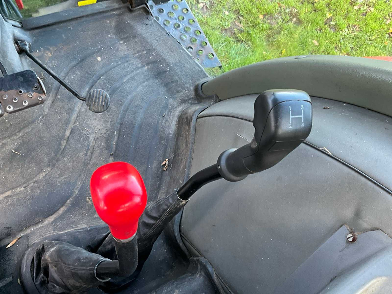 Tracteur agricole Zetor Forterra 10641