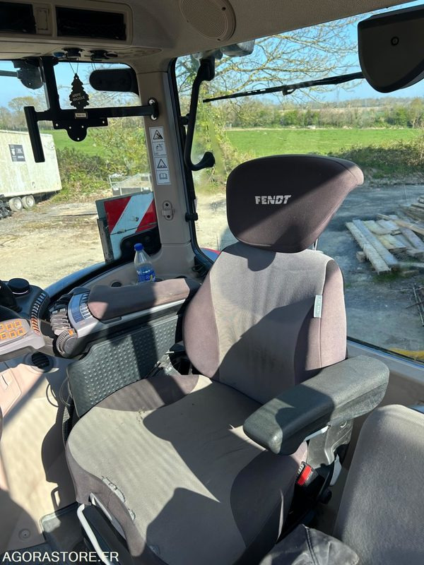Tracteur agricole fendt 720