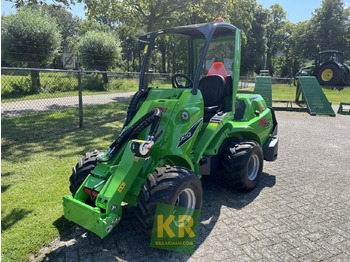Valet de ferme 735 TDL Avant 