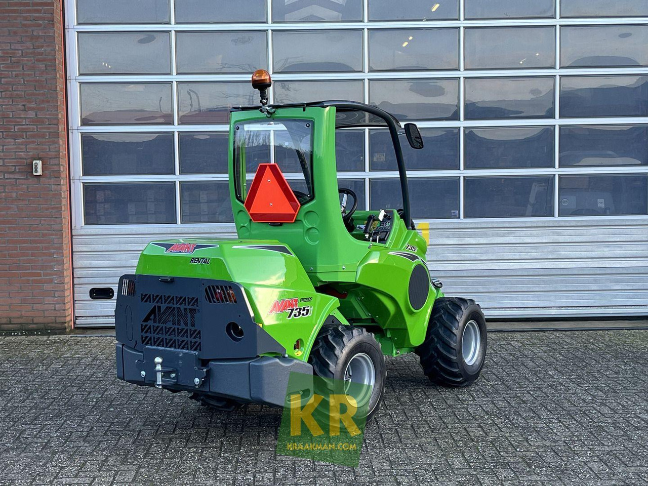 Valet de ferme Avant 735 TDL