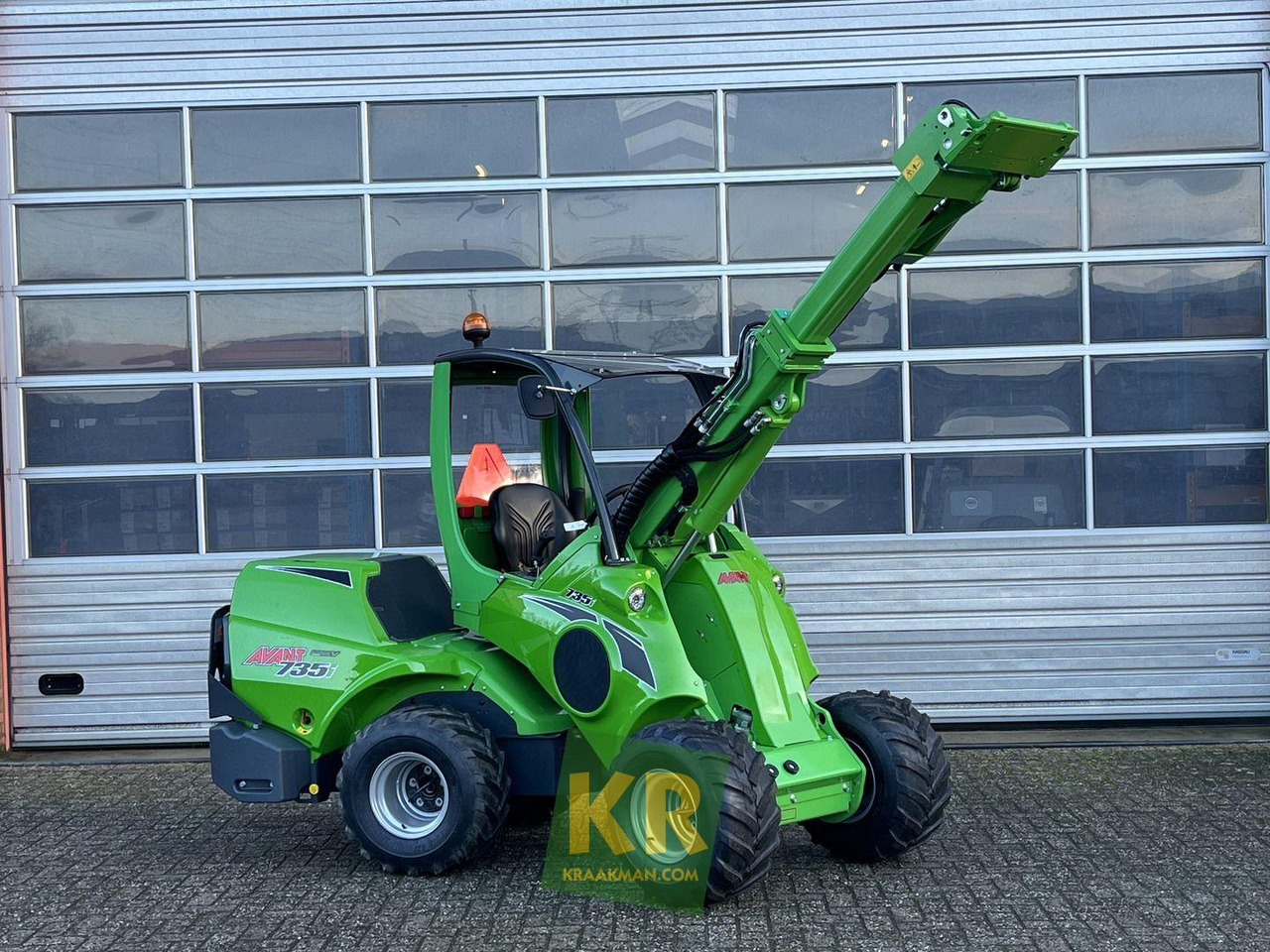 Valet de ferme Avant 735 TDL