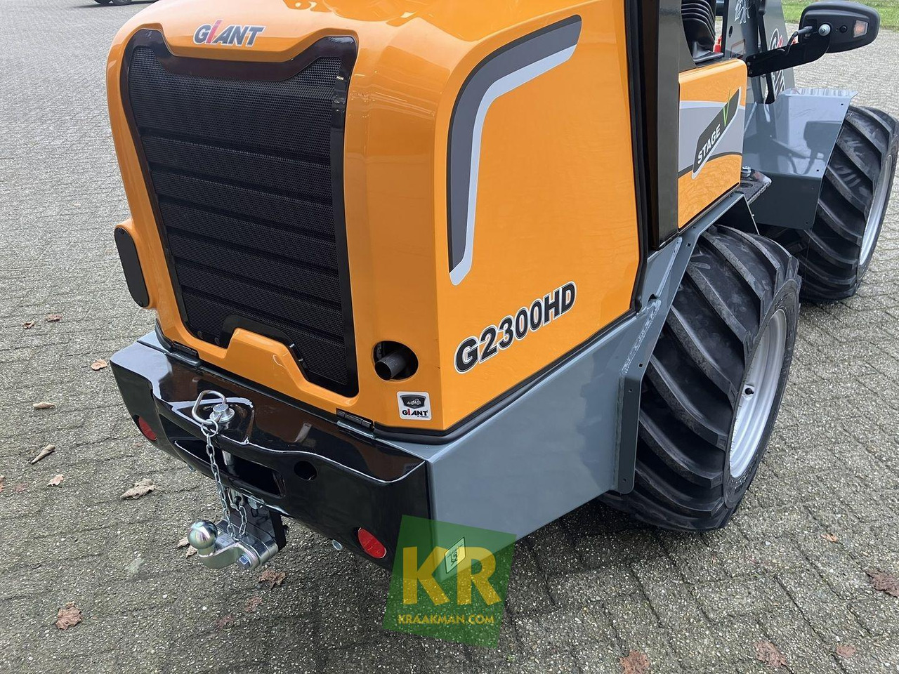 Valet de ferme Giant G2300 HD