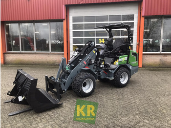 Valet de ferme Giant G2700E 