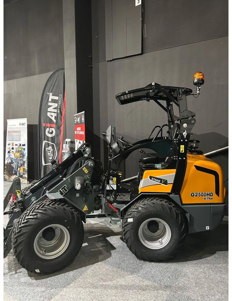 Valet de ferme Giant Showmodellen direct leverbaar