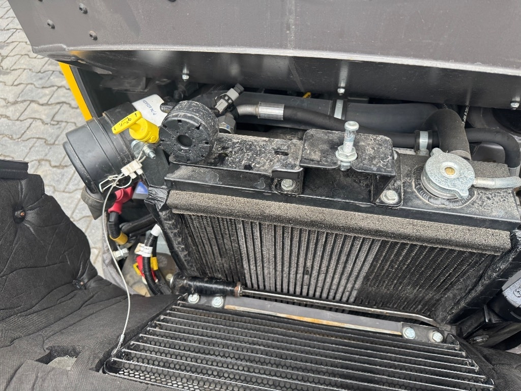 Valet de ferme Mecalac MCL 2