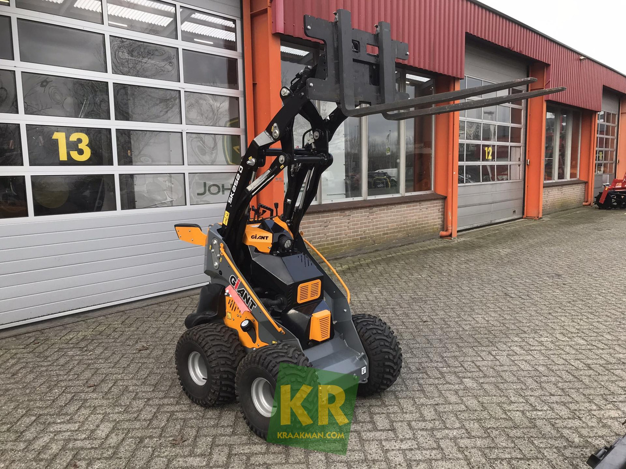 Valet de ferme SK252D Giant