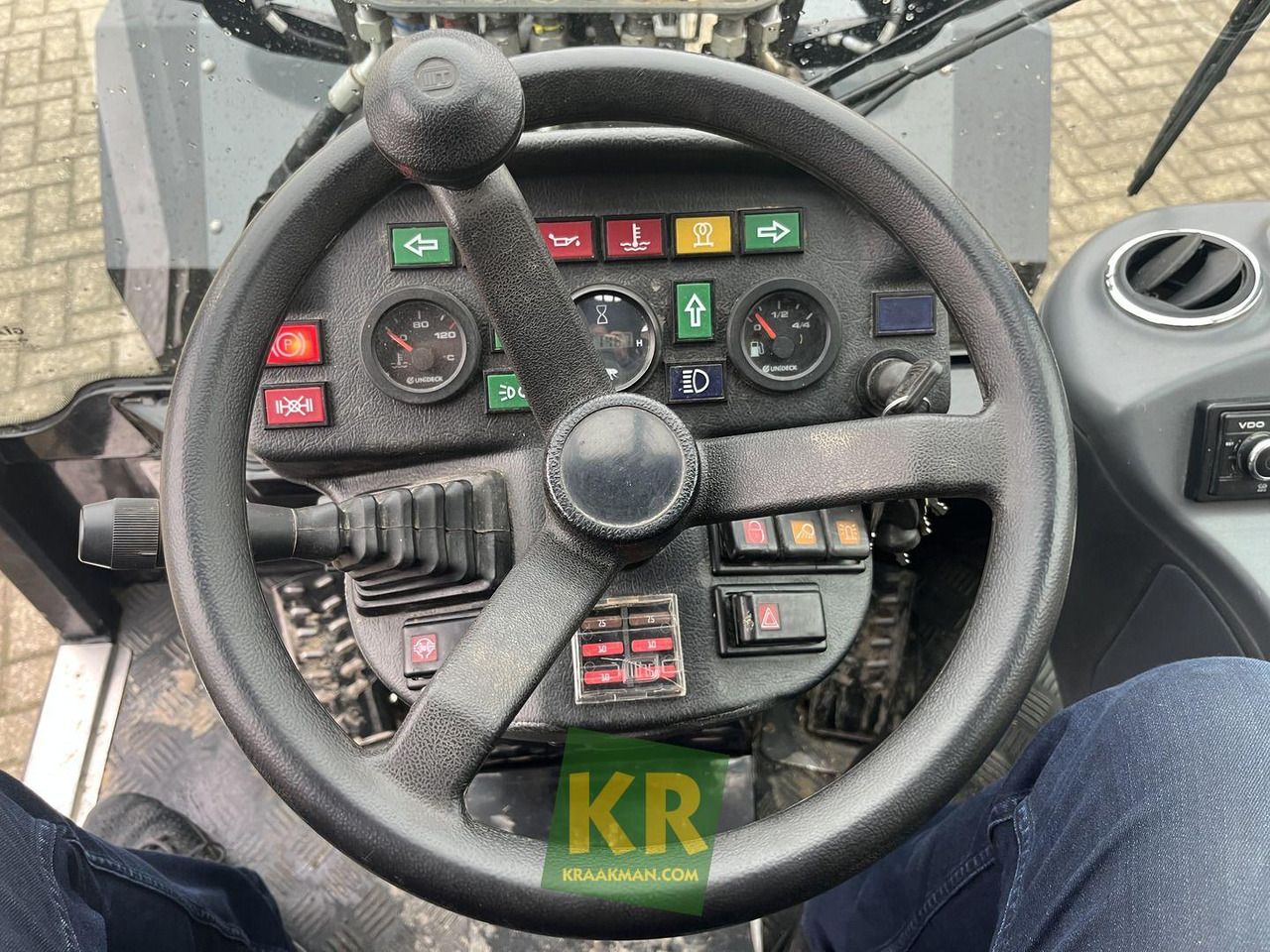 Valet de ferme V5003  Giant