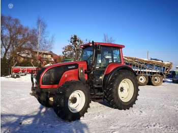 Tracteur agricole Valtra M130: photos 1