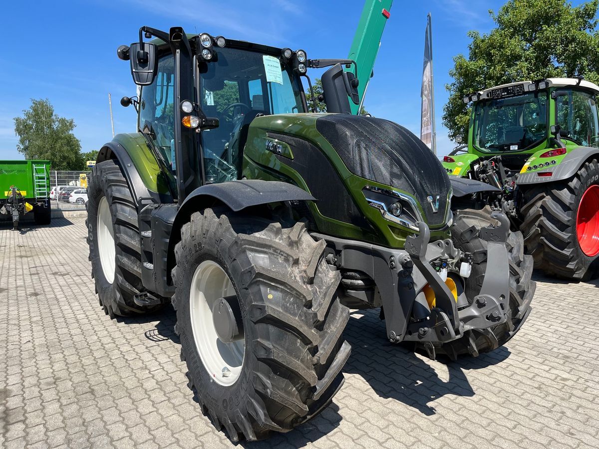 Tracteur agricole neuf Valtra T175: photos 9