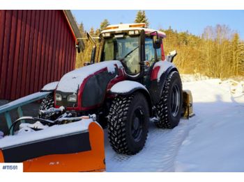 Tracteur agricole Valtra T190: photos 1