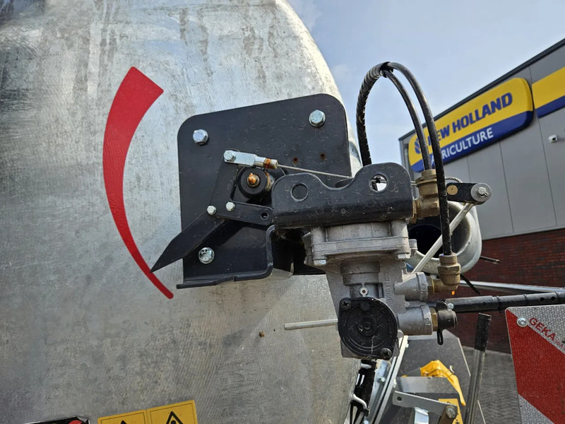 Machine agricole Veenhuis Perfektline 10700