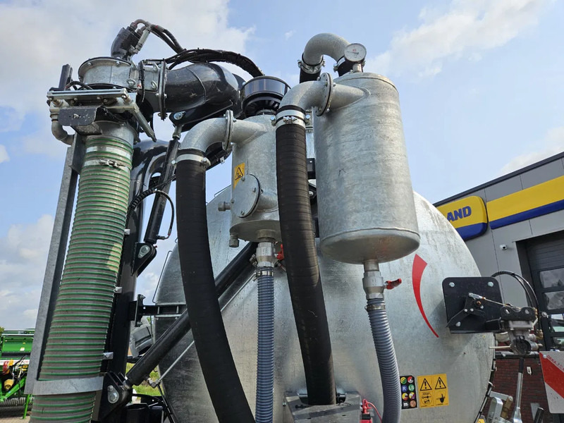 Machine agricole Veenhuis Perfektline 10700