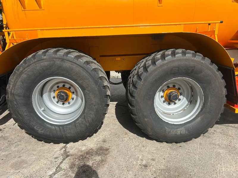 Machine agricole Veenhuis Veenhuis THDG 13500 13.5 m3 Hondegang tandem