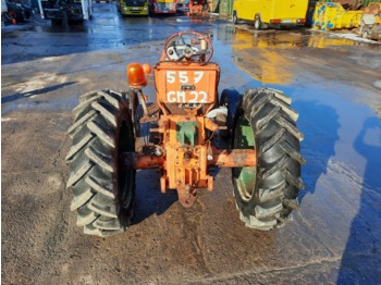 Tracteur agricole renault R7050 Normal: photos 1