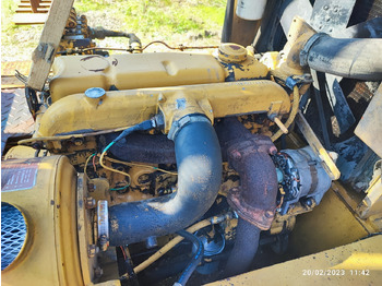 Chariot élévateur diesel CATERPILLAR V80D: photos 3