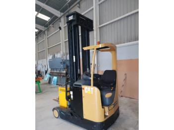 Chariot à mât rétractable Caterpillar NR16K 7.5 mts used reach truck *Only 1180 Hours*: photos 1