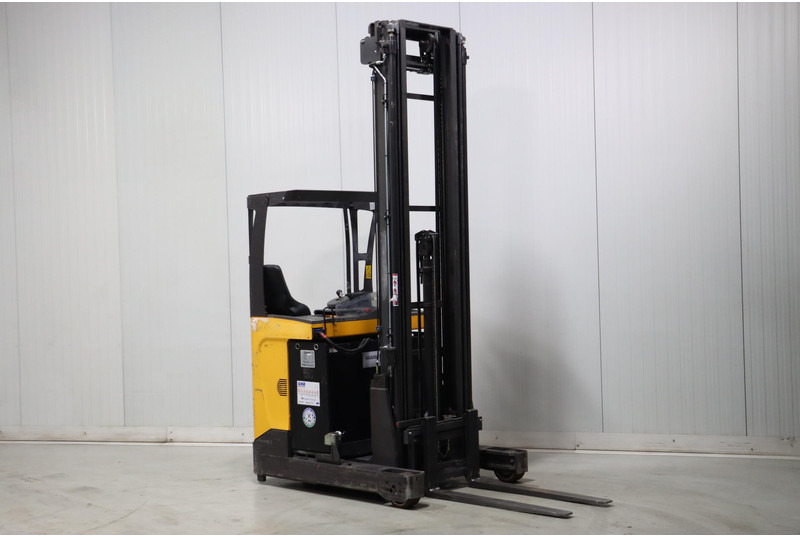 Chariot à mât rétractable Atlet UMS160D