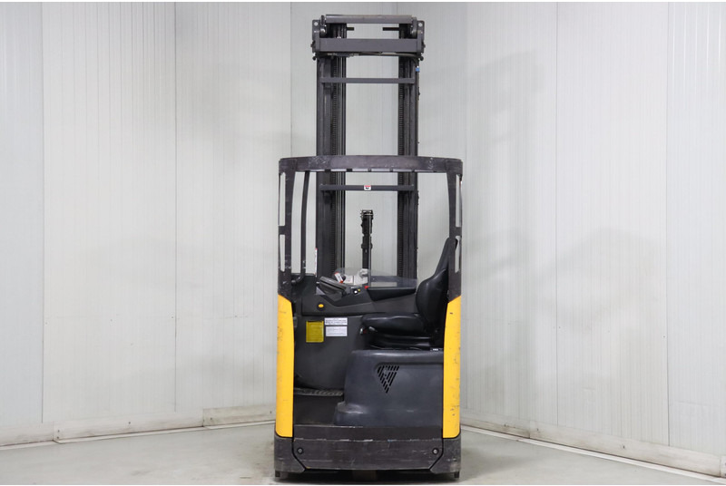 Chariot à mât rétractable Atlet UMS160D