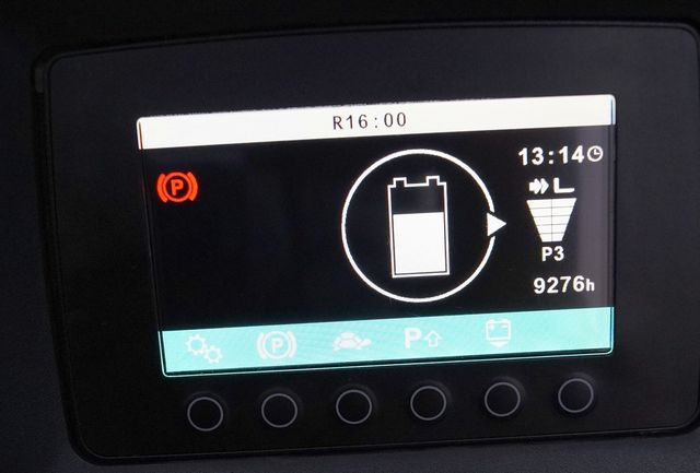 Chariot à mât rétractable Jungheinrich ETV216