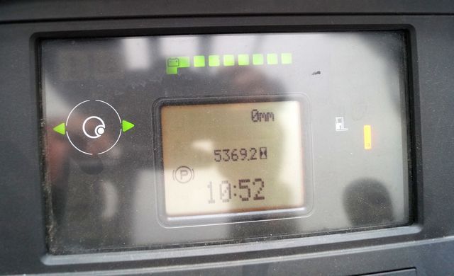 Chariot à mât rétractable Linde R20G-01