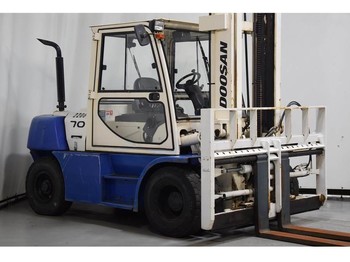 Chariot élévateur Doosan D70S-5