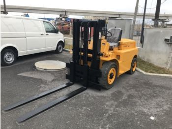 Chariot élévateur HYSTER 4 TON