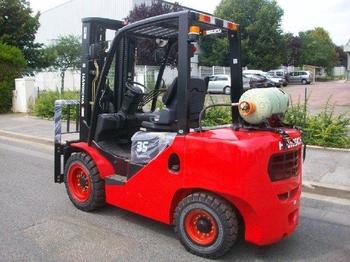 Chariot élévateur Hangcha XF35G