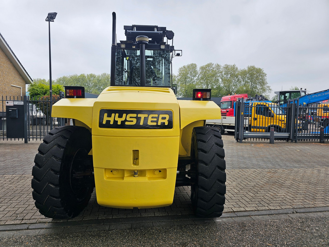 Chariot élévateur Hyster H18.00XM-12
