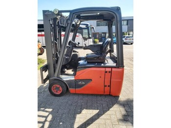 Chariot élévateur Linde E16-02