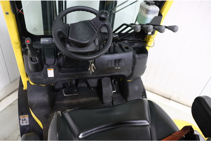 Chariot élévateur à gaz Hyster H2.5XT