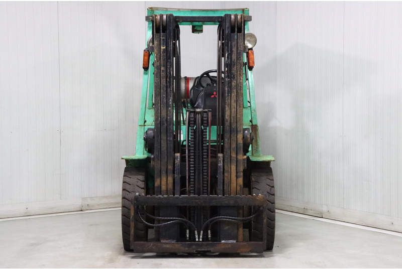 Chariot élévateur à gaz Mitsubishi FG40K