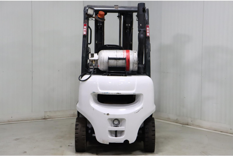 Chariot élévateur à gaz Nissan U1D2A20LQ