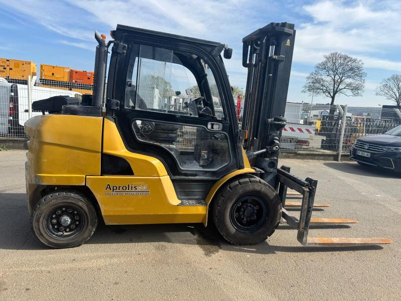 Chariot élévateur diesel Caterpillar DP45NT