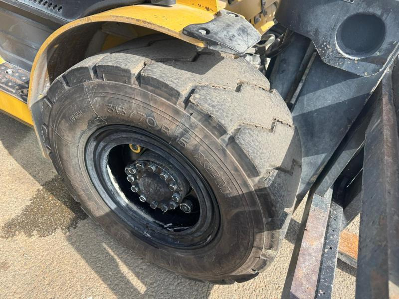 Chariot élévateur diesel Caterpillar DP45NT