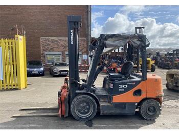 Chariot élévateur diesel Doosan D30S-5
