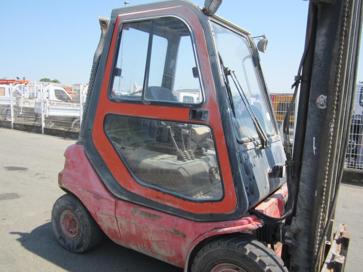 Chariot élévateur diesel Fenwick H25D-03