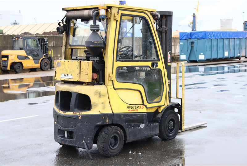 Chariot élévateur diesel Hyster H2.0FTS