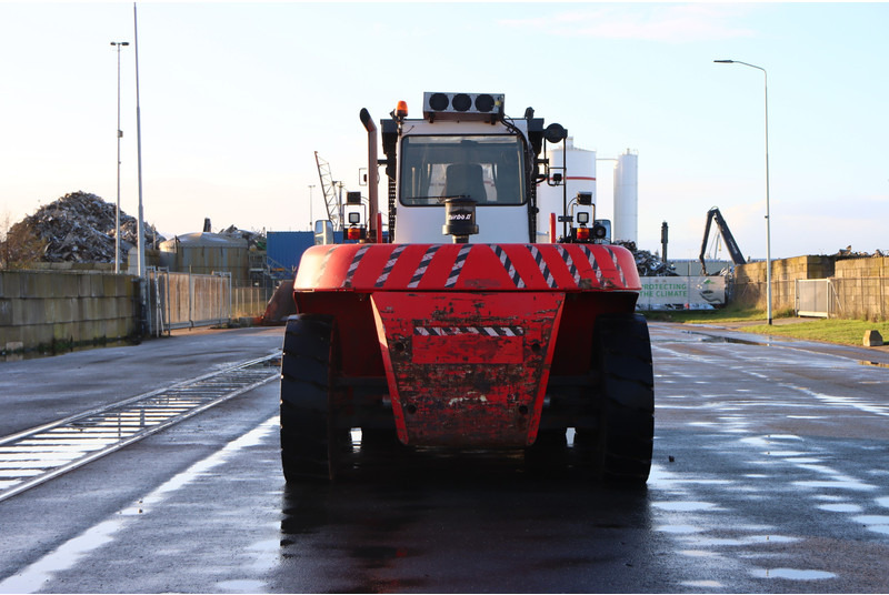 Chariot élévateur diesel KONECRANES 28-1200B