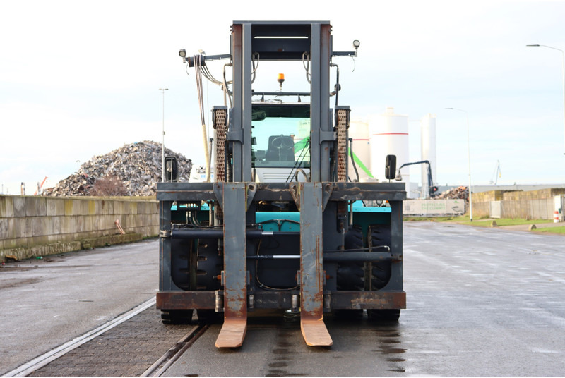 Chariot élévateur diesel KONECRANES 30-1200C