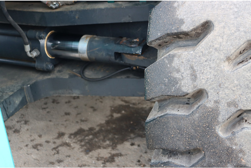 Chariot élévateur diesel KONECRANES 33-1200C