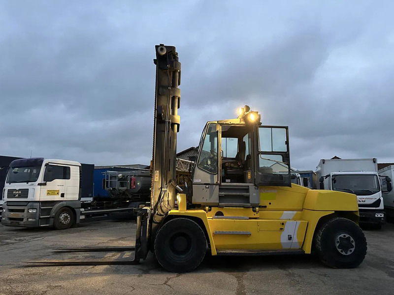 Chariot élévateur diesel Kalmar DCE 120 -12 Frontstapler