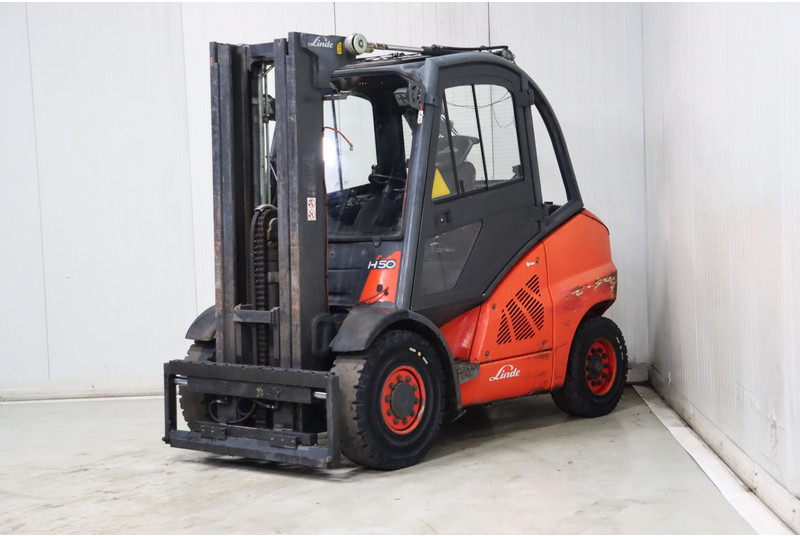 Chariot élévateur diesel Linde H50D-01