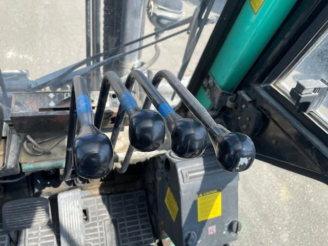 Chariot élévateur diesel Mitsubishi FD40KL