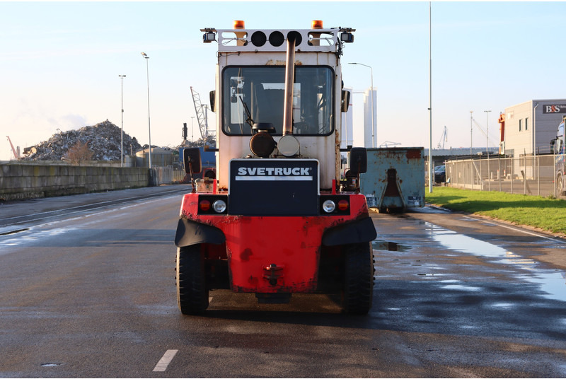 Chariot élévateur diesel Svetruck 1560-35