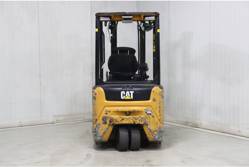 Chariot élévateur électrique Caterpillar EP16ANT