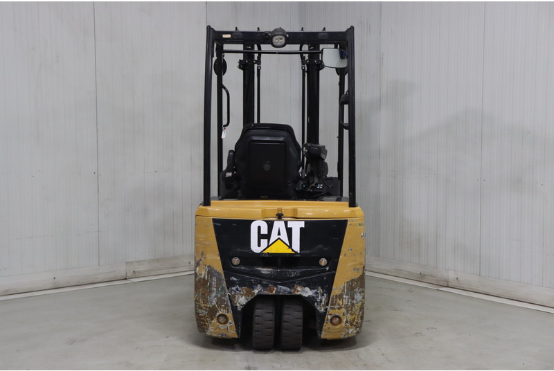 Chariot élévateur électrique Caterpillar EP16CPNT